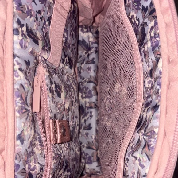 Vera Bradley Cotton Cord Organizer in the color Rose Quartz - Picture 6 of 9